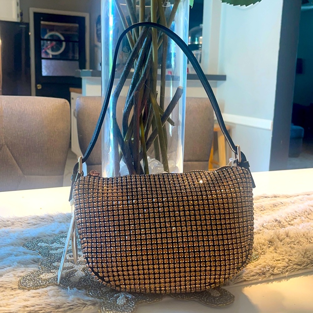 NWT MADISON WEST CHAMPAGNIE GOLD BLING BAG 💼